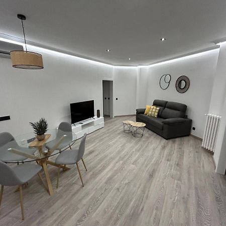 Arizonica Suites Chamartin Madrid Exterior photo
